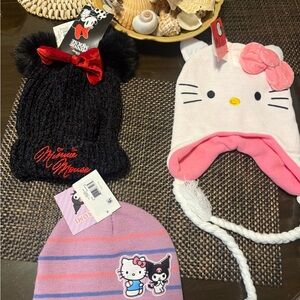 Disney Minnie Mouse Black and Red Knit Hat